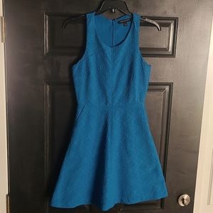 Banana Republic Fit & Flare Racerback Dress. Sz 0. Diamond Texture "Fr Blue"